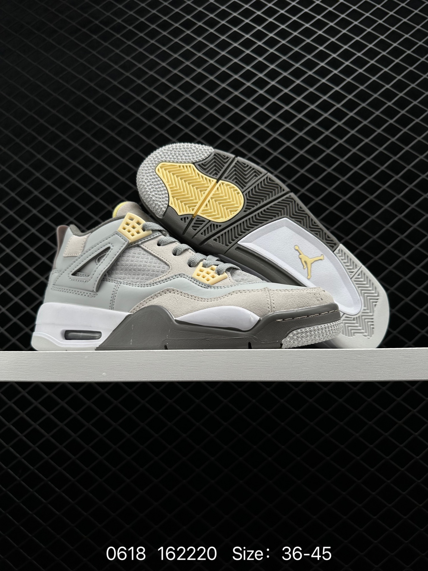 Air Jordan 4 Retro  AJ4